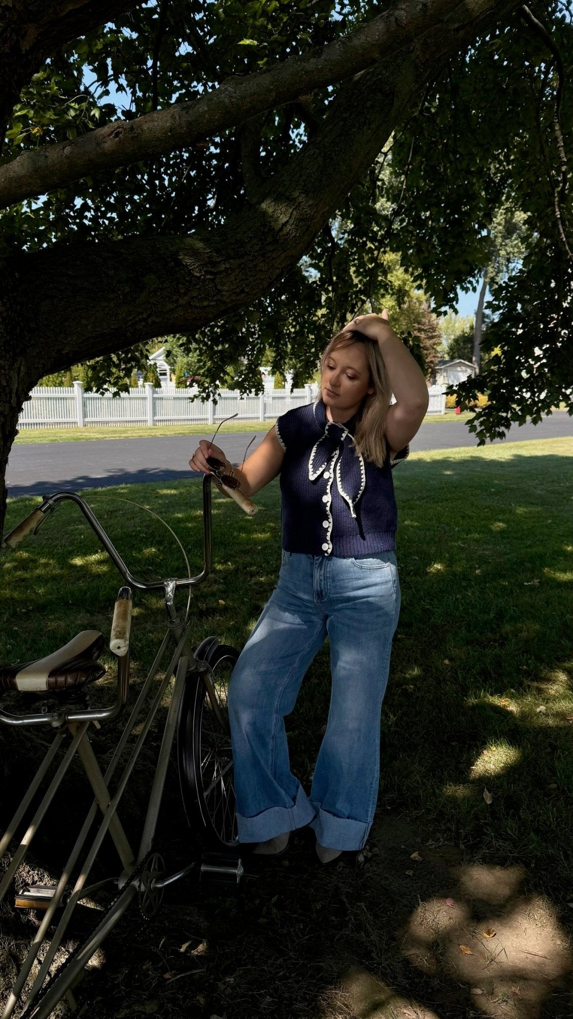 The Cowgirl Cuffed Hem Wide Leg Jeans - Allora