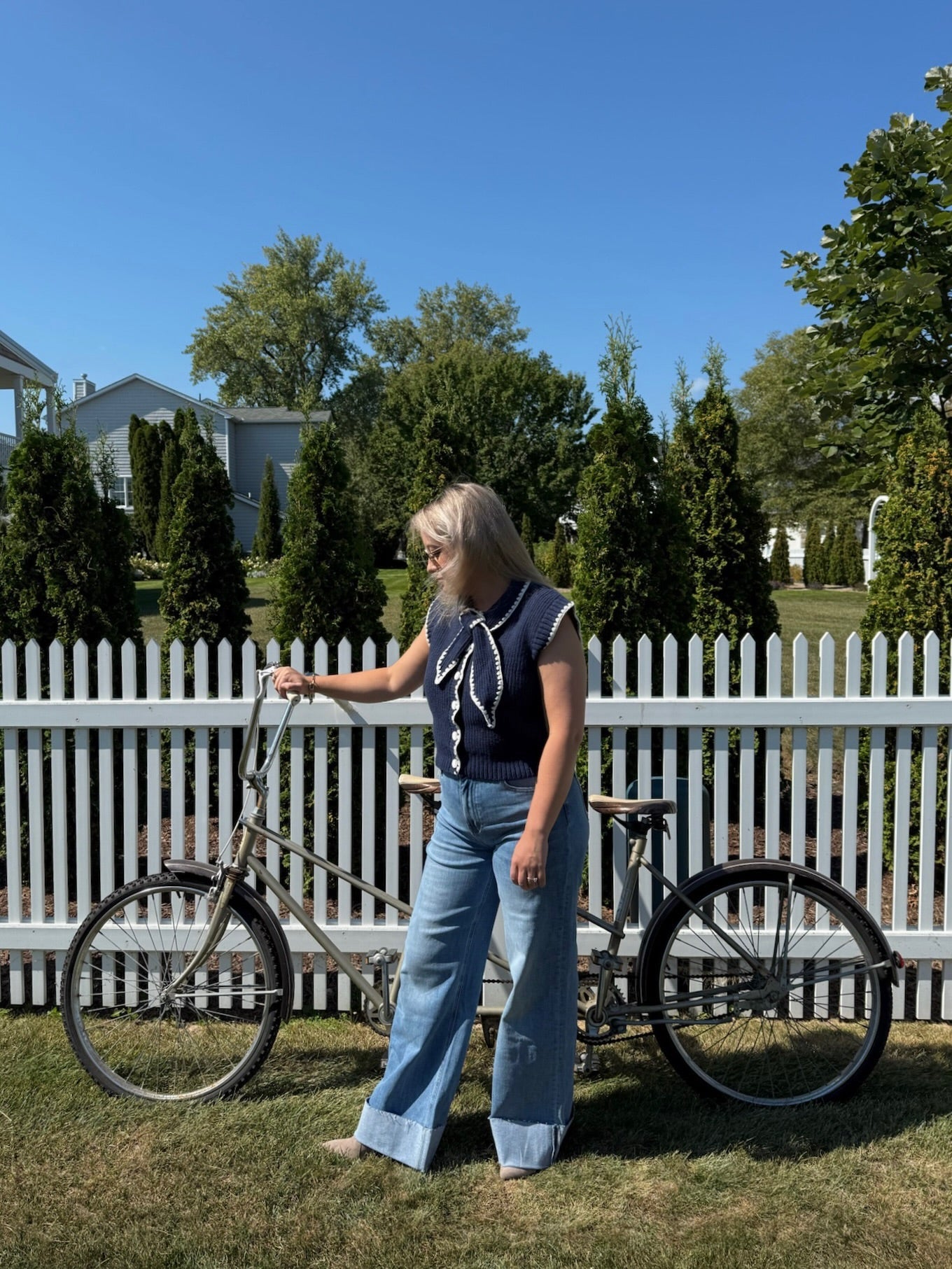 The Cowgirl Cuffed Hem Wide Leg Jeans - Allora