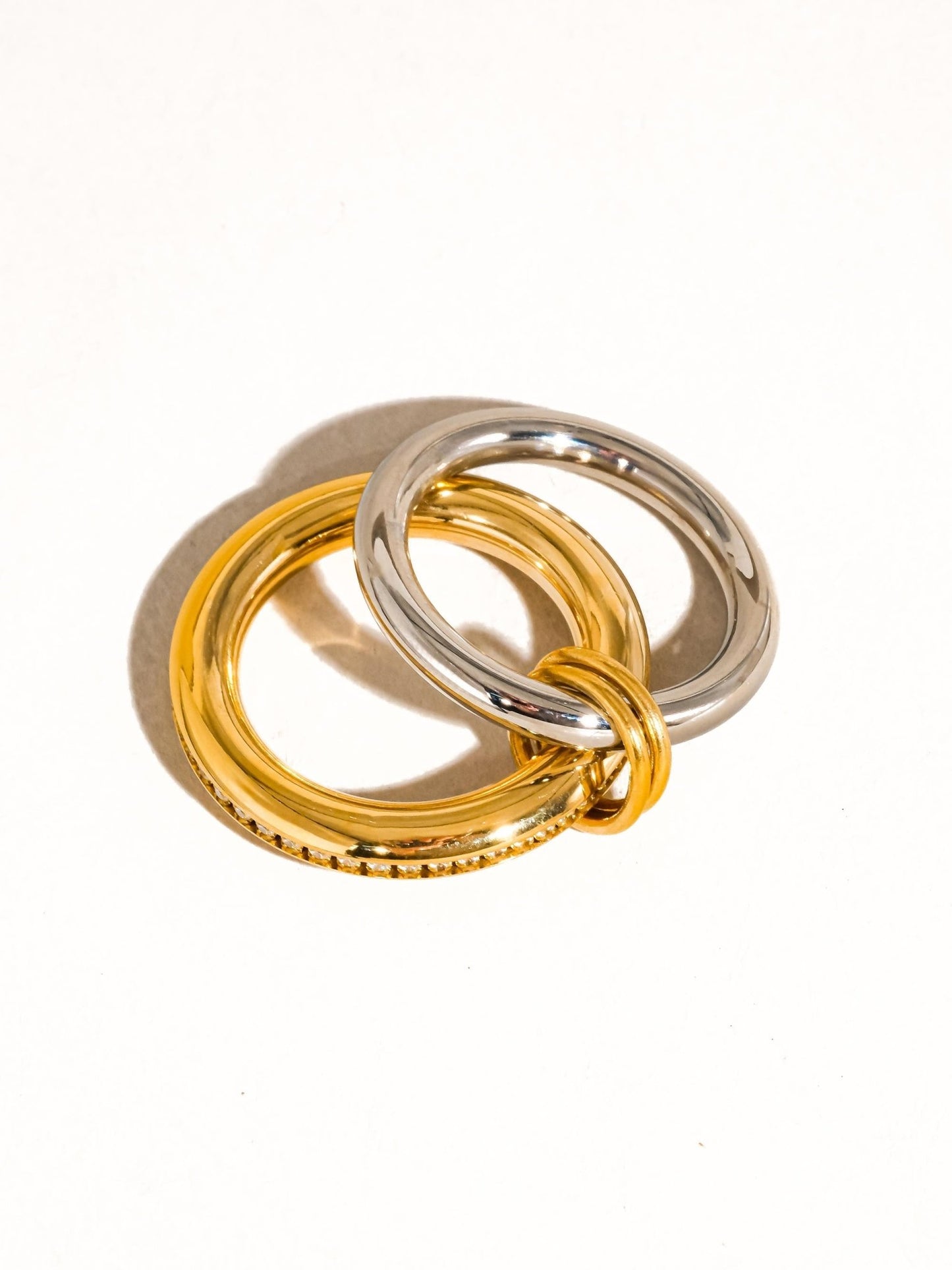 The Lasso Multi-Stack Western Ring - Allora