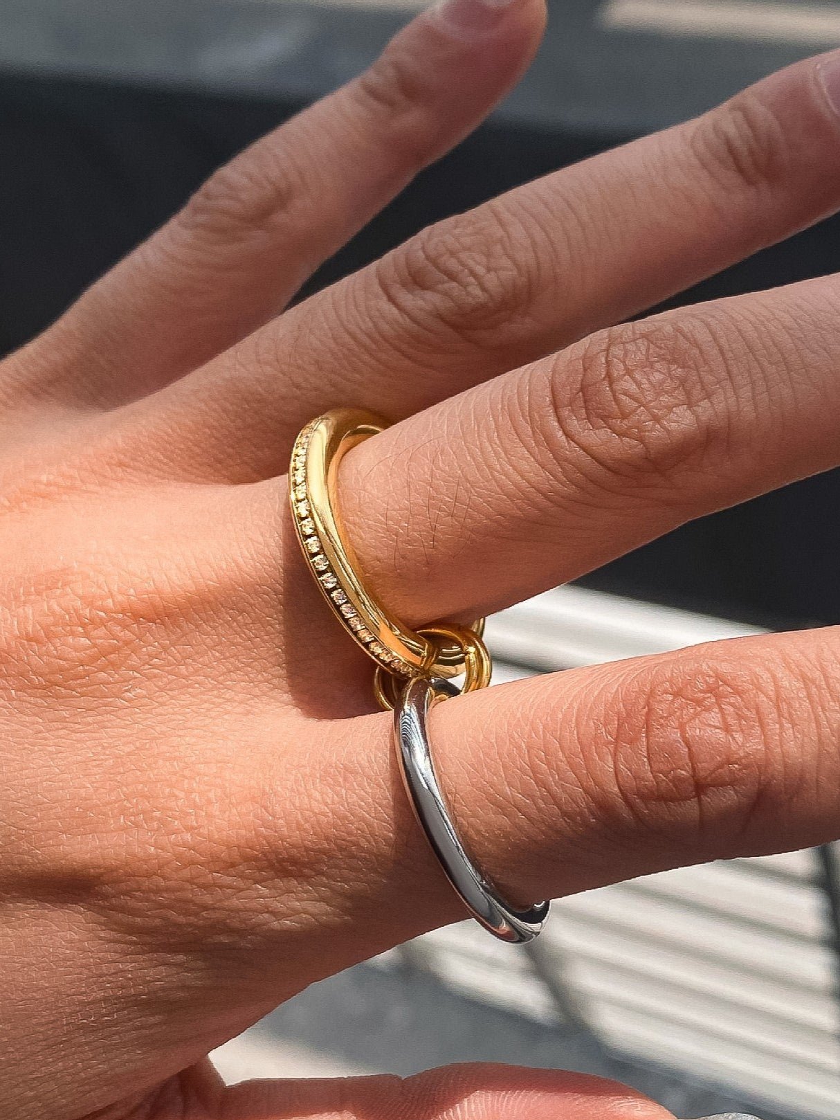 The Lasso Multi-Stack Western Ring - Allora